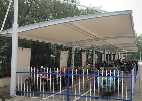 膜結構自行車棚-東營市東營賓館交付使用（封面）