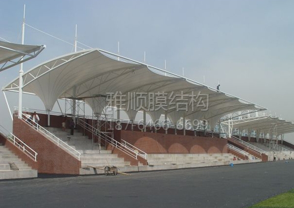 膜結(jié)構(gòu)體育場館及看臺
